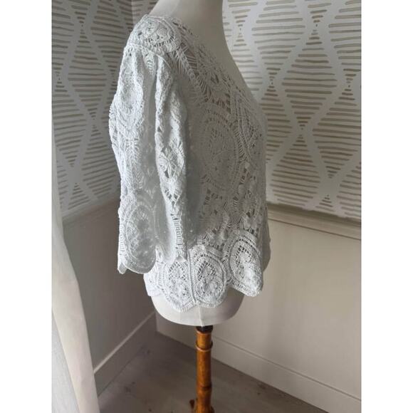 Solitaire Women’s Large White Knit Croquet Lace Top - Picture 4 of 4